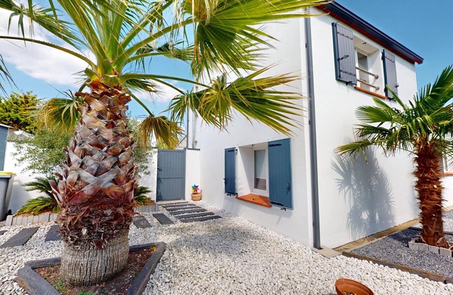 Le Bel Air - Modern house in Givrand