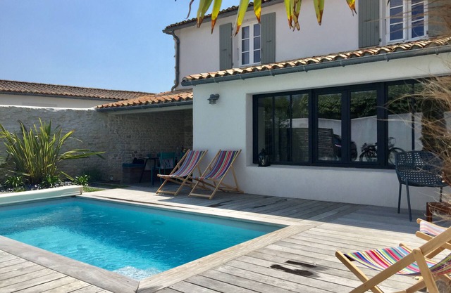 Le Bois Plage - La Cachette en Ré - Pleasant cottage, heated pool