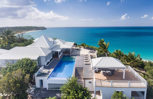 Le Caprice in Terres Basses by Personal Villas - Direct Beach Access