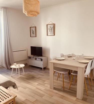 Le Coin Cosy l Balcon