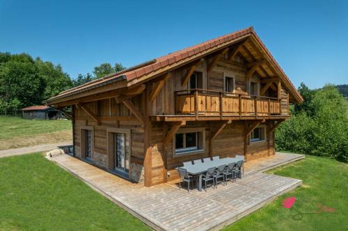 Le Domaine des Fleurs - Chalet Le Coeur de Marie