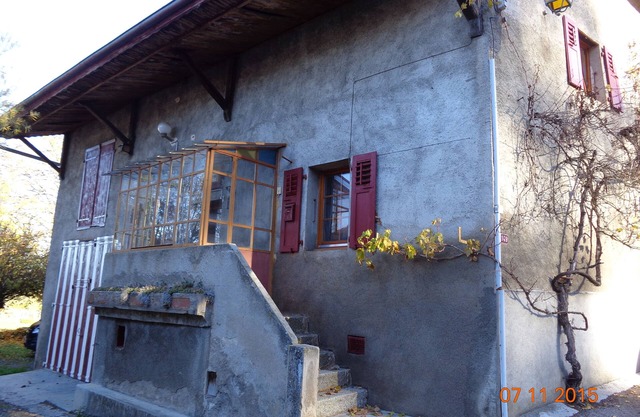 Le Lyaud. Pretty country house.