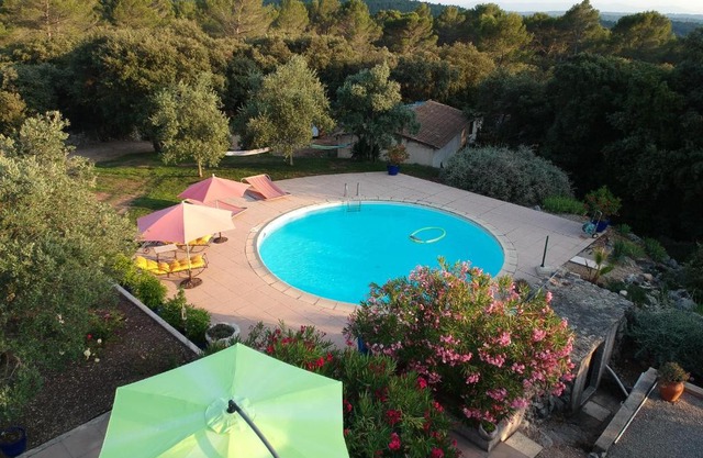 Le Petit Coin de Paradis
