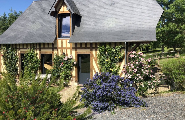 Le Petit Orchard