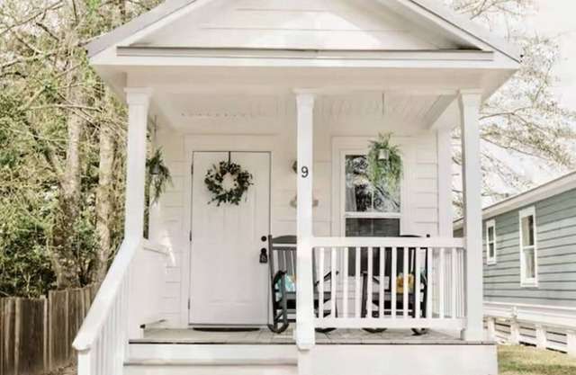 Le Petit Pearl - Downtown Ocean Springs Cottage