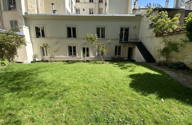 Le Petit Versailles - Quiet house in the city center - Near the Palace