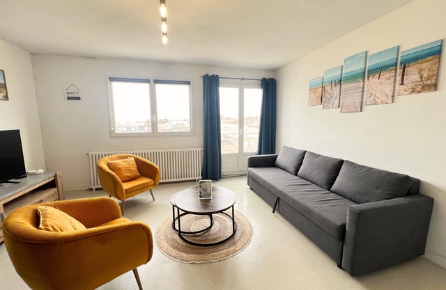 Le Phare Apartment Ensuite Harbour view