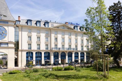 Le Plessis Grand Hotel