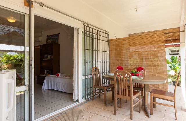 Le Relax St. Joseph Guest House