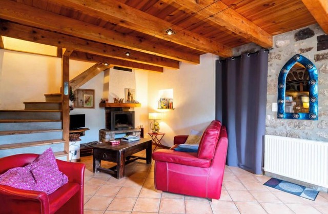Le Rouge Borne by Interhome