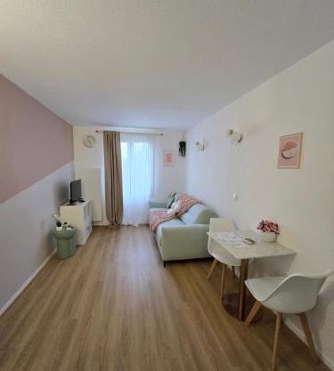 Le Studio Pastel