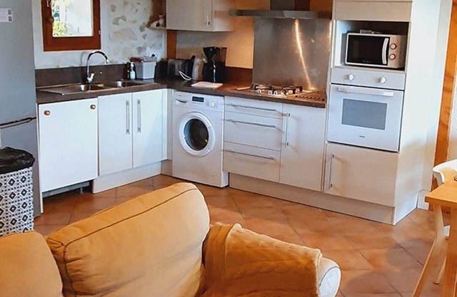 Le Ténarèze, bed and breakfast for a large tribe