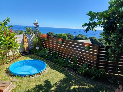 Le Tahiti Bungalow Surf Lodge
