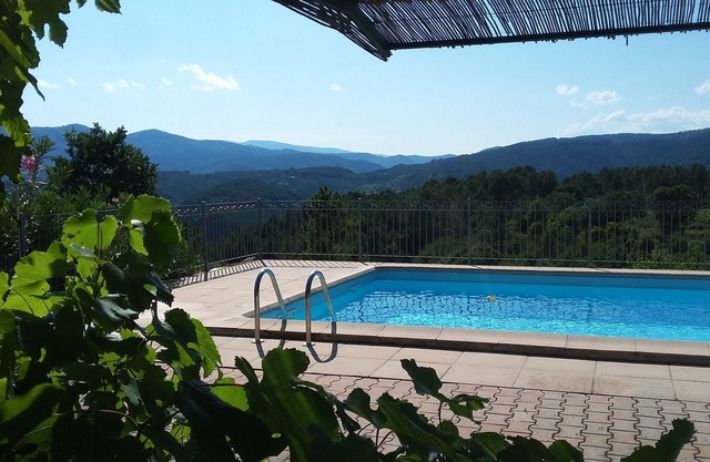 Le Vignal 2, cottage with 2 bedrooms in the south of the Ardèche