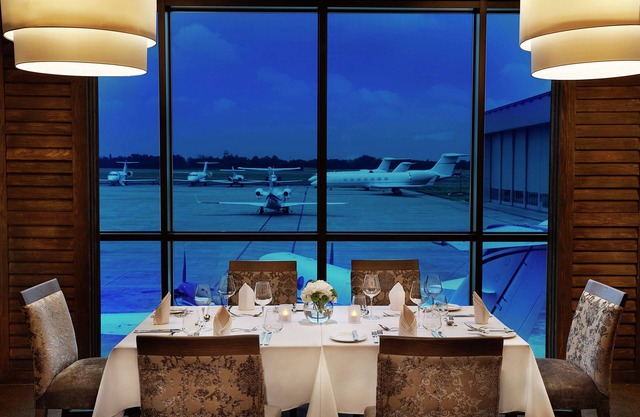 Legend Hotel Lagos Airport, Curio Collection by Hilton