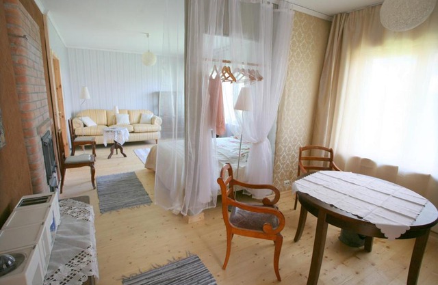 Legendide Maja Valge Daami apartment Väikse viigi ääres