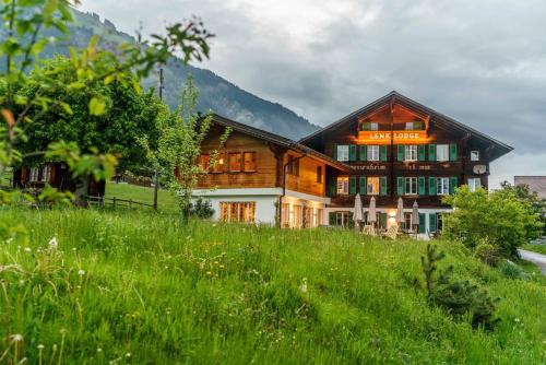Lenk Lodge - Boutique & Design Hotel und Apartements