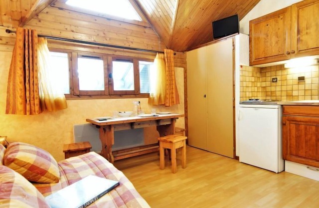Les Arandellys by Interhome