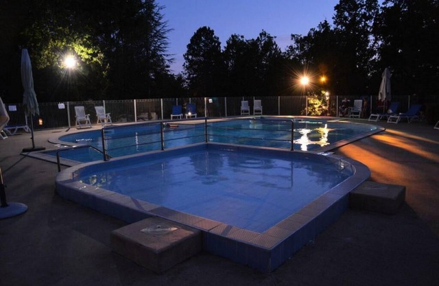 Les Bois de Prayssac Campsite - Comfort 2 room cottage for 4 people