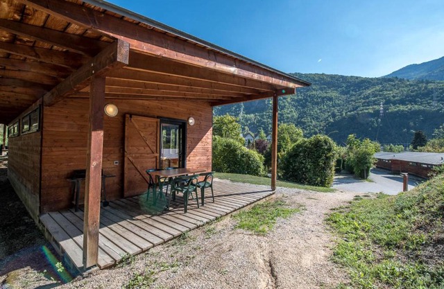 Les Chalets by Le Marintan