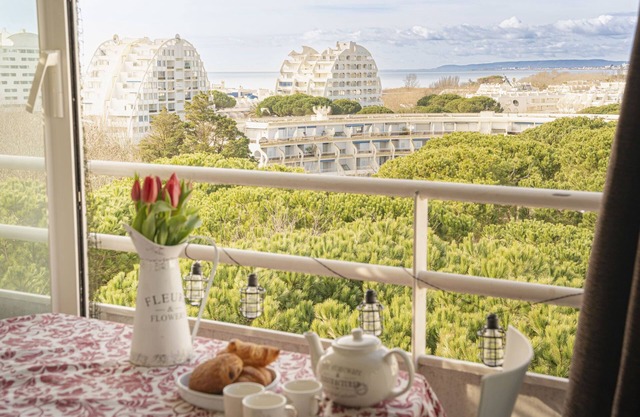 Les Jardins du Couchant by Interhome