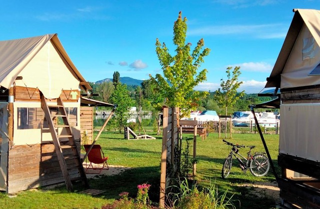 Les Lodges de la ViaRhôna - Tentes Lodges
