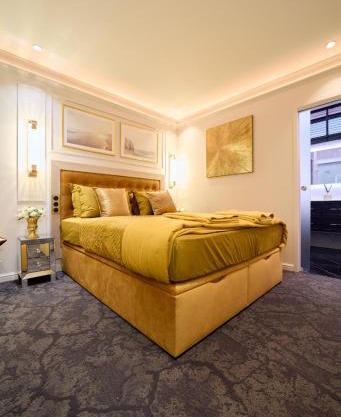 LES PERLES AMIENOISES GOLD PEARL Hyper Centre