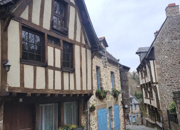 LES REMPARTS DU JERZUAL
