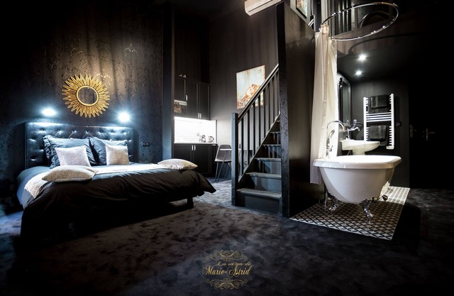 Les Secrets de Marie-Astrid, apartment for lovers <3