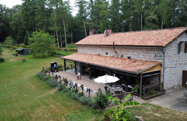 Les Touilles – Bed and Breakfast with Pool and Sauna in the Heart of Périgord