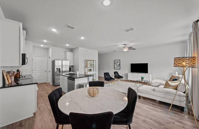 Lewisville Lake Urban Escape