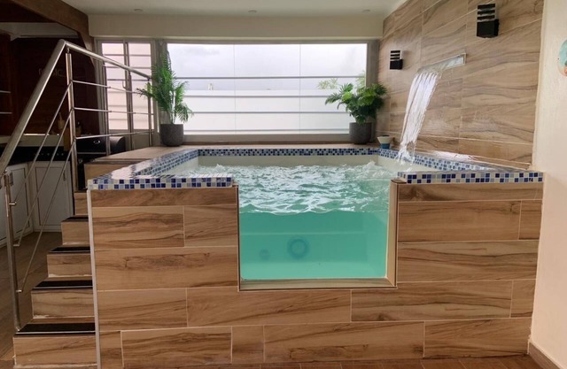 Lianas Rooftop Entire Apartment With Private Jacuzzi Just 8 min Near the Beach
