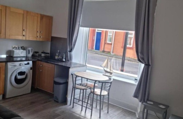 Lido Bay nGround Floor Apartment nClose to Beach Front