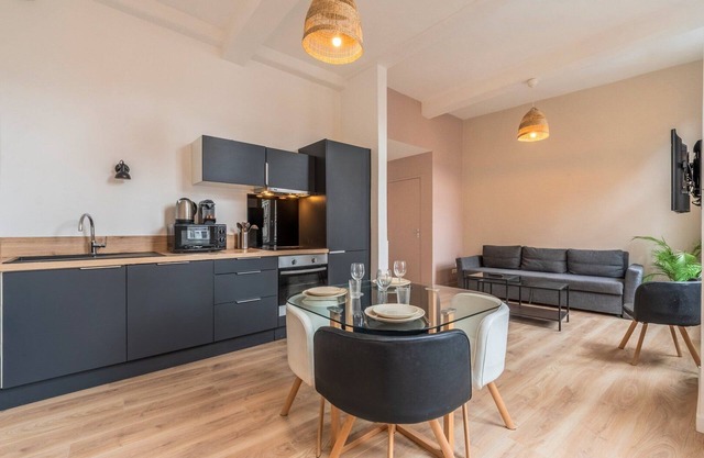 Lille Gares - 50m2 apartment!