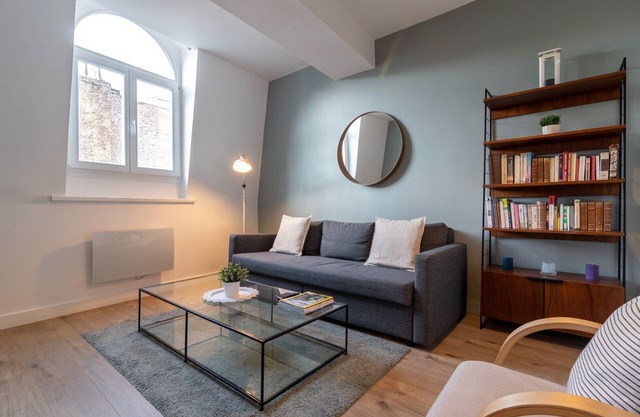 Lille Gares - Duplex with parking