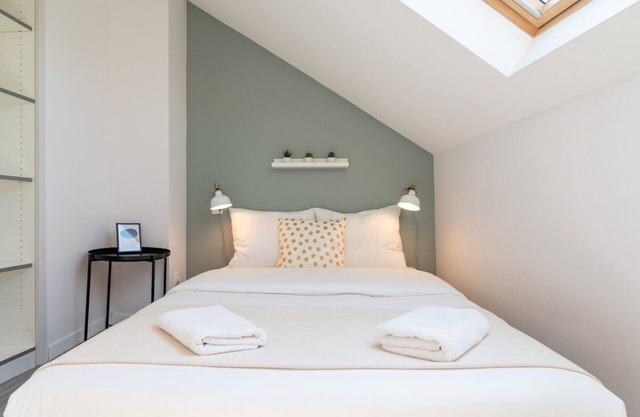 Lille Hypercentre/Gares - Beautiful duplex!