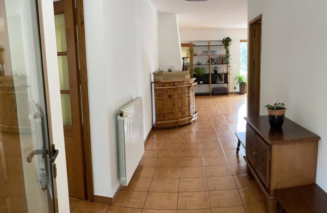 Limoges Villa 200 m2 - Indoor heated swimming pool + Jacuzzi