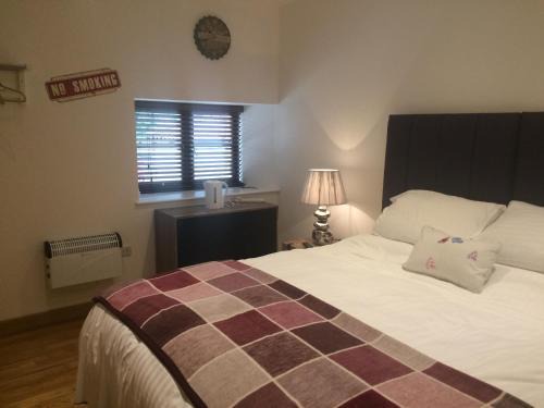 Linnaea House Rooms