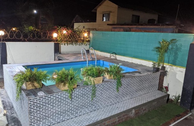 Little Door Cottage 3bhk with Plunge Pool