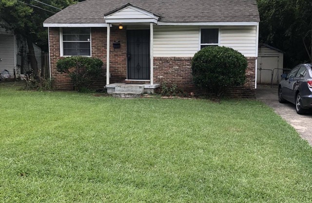 Little House on Green Springs near downtown Birmingham, colleges & hospitals