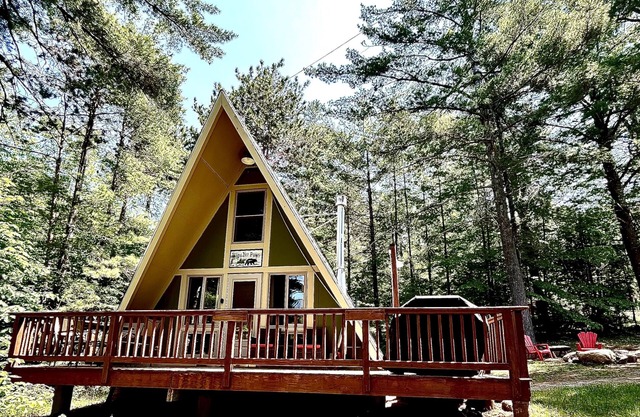 Little Peak Chalet by Whiteface Mountain & Ausable River