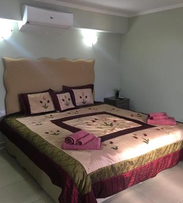 Livadia studio