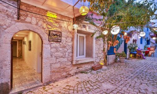 Livan deluxe hotel