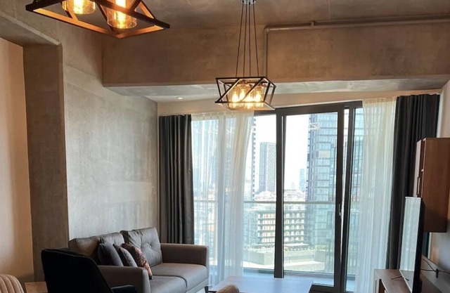 Live lavishly rent a luxury condo apartment with top-notch amenities in the 30+f