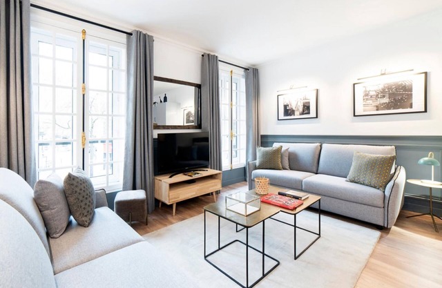 LivinParis | Luxury 2 Bedrooms Centre Pompidou