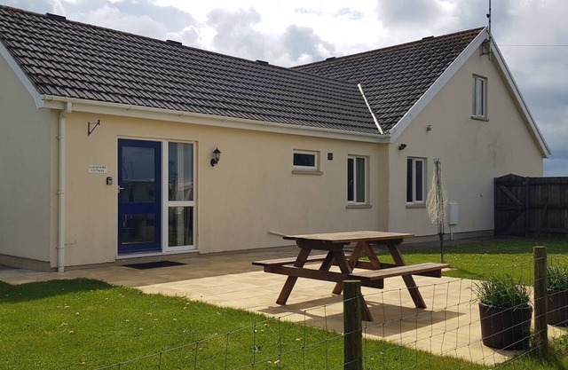 Llainfawr Cottage Apartment, Fishguard