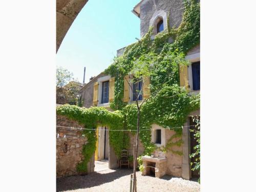 Lo Cantou Comfortable holiday residence