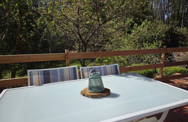 Lo Pitchoun, Gite for 2 with Jaccuzzi in the heart of nature Gaillac
