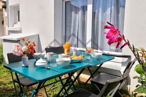 LocaLise - M6B - Ty pompon, - Maison de vacances dans le centre du Guilvinec - extérieur clos - wifi inclus - animaux bienvenus - à deux pas des plages et du port du Guilvinec