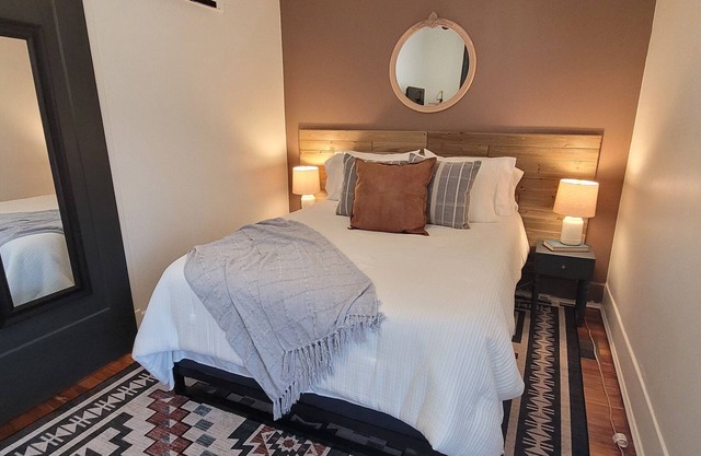 Location, location, location! Steps from University and Arena